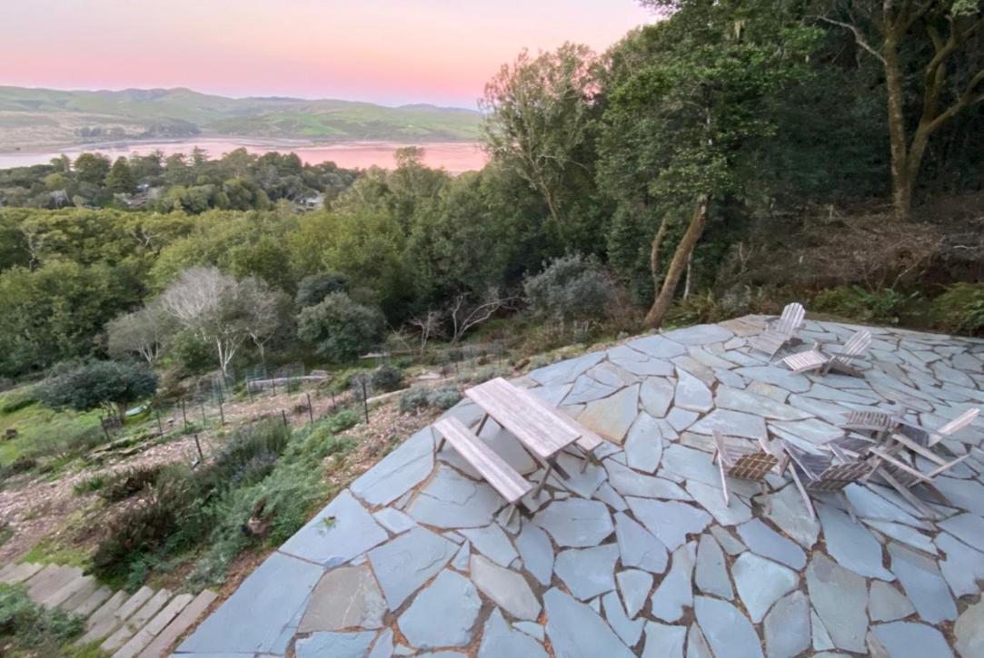 Modern Home With Panoramic Views And Centrally Located In Point Reyes National Park Inverness Exterior photo