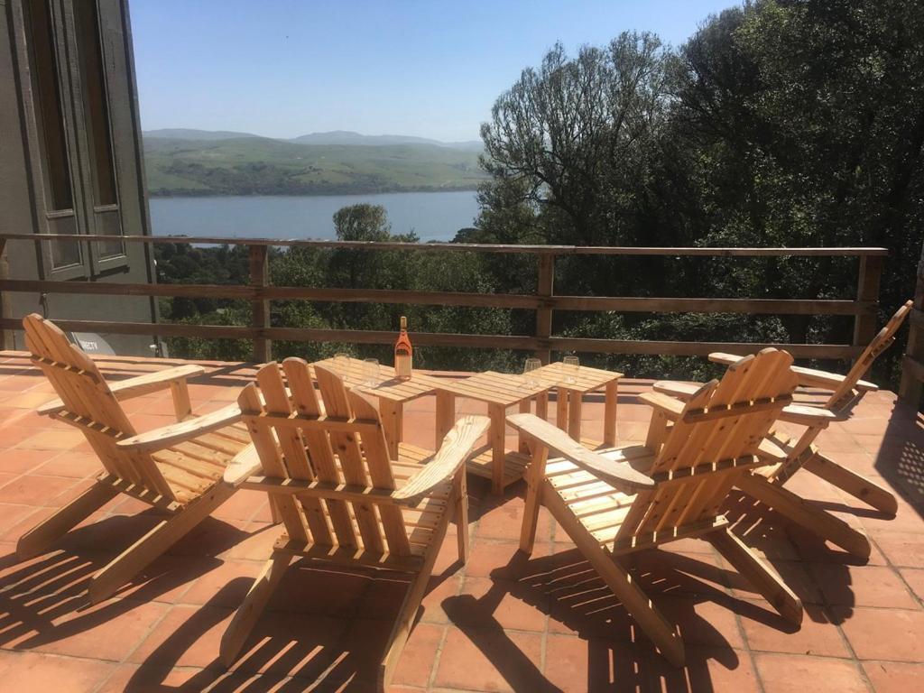 Modern Home With Panoramic Views And Centrally Located In Point Reyes National Park Inverness Exterior photo